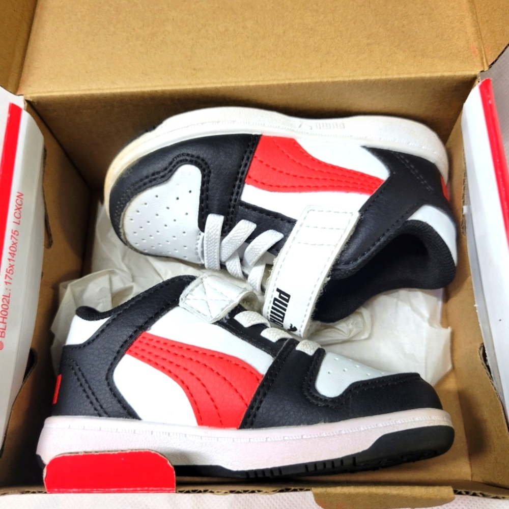 PUMA Infant, Kids Rebound Layup Sneakers. Sz 5C, Black/ White/ Red